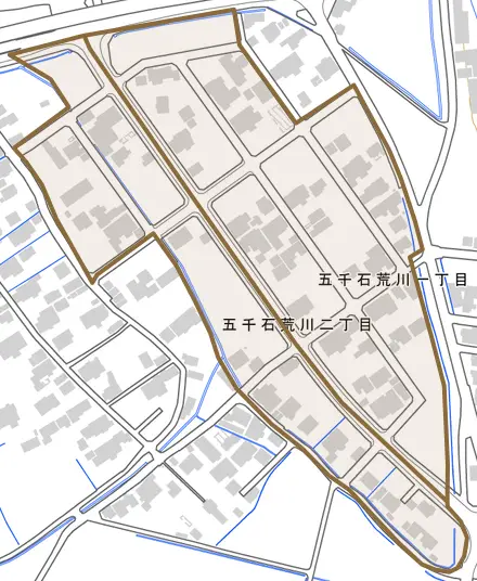 五千石荒川とその周辺の地図。町の範囲を重ねている