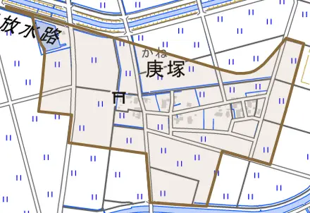 庚塚とその周辺の地図。町の範囲を重ねている