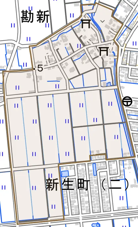 勘新とその周辺の地図。町の範囲を重ねている