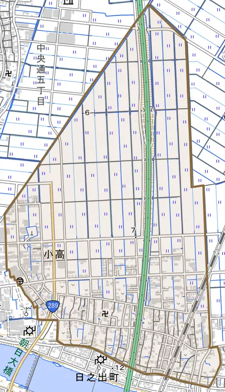 小高とその周辺の地図。町の範囲を重ねている