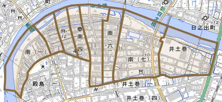 南とその周辺の地図。町の範囲を重ねている