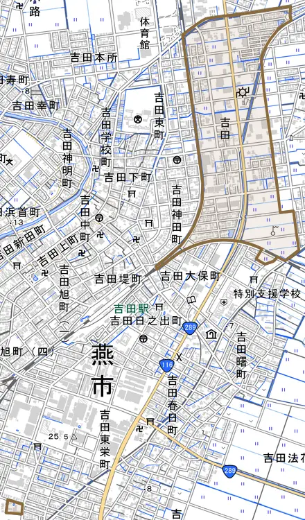 吉田とその周辺の地図。町の範囲を重ねている