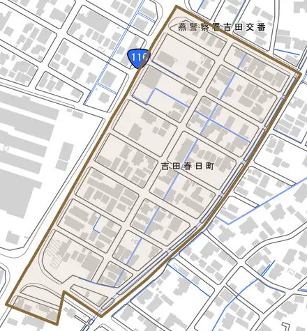 吉田春日町とその周辺の地図。町の範囲を重ねている