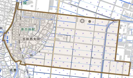 吉田西太田とその周辺の地図。町の範囲を重ねている