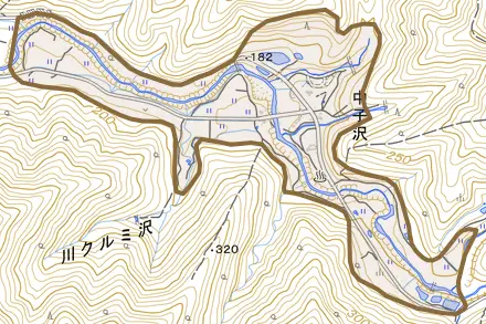 中子沢とその周辺の地図。町の範囲を重ねている