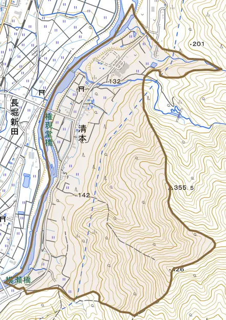 清本とその周辺の地図。町の範囲を重ねている