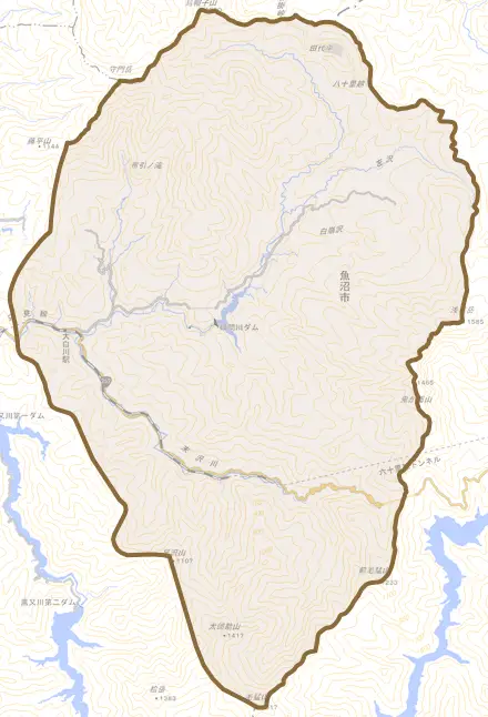 大白川とその周辺の地図。町の範囲を重ねている