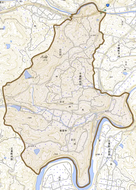 千歳町前田とその周辺の地図。町の範囲を重ねている