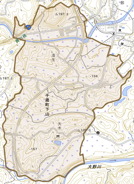 千歳町下山とその周辺の地図。町の範囲を重ねている