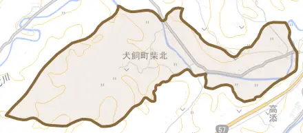 犬飼町柴北とその周辺の地図。町の範囲を重ねている