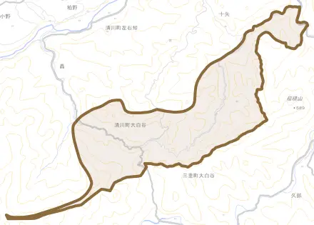 清川町大白谷とその周辺の地図。町の範囲を重ねている