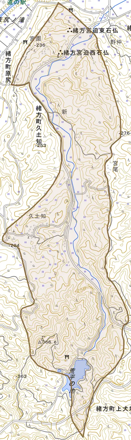 緒方町久土知とその周辺の地図。町の範囲を重ねている