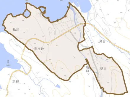 香々地とその周辺の地図。町の範囲を重ねている