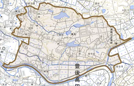 美和とその周辺の地図。町の範囲を重ねている