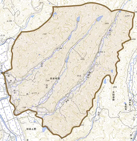 田染相原とその周辺の地図。町の範囲を重ねている