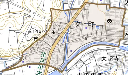 吹上町とその周辺の地図。町の範囲を重ねている