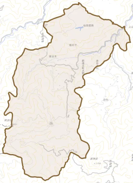 前津江町大野とその周辺の地図。町の範囲を重ねている