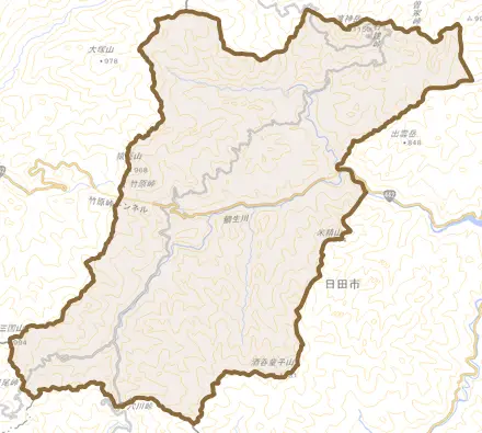 中津江村合瀬とその周辺の地図。町の範囲を重ねている