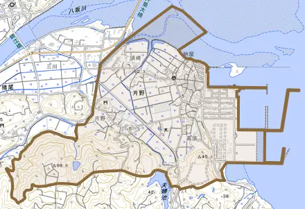 大字片野とその周辺の地図。町の範囲を重ねている