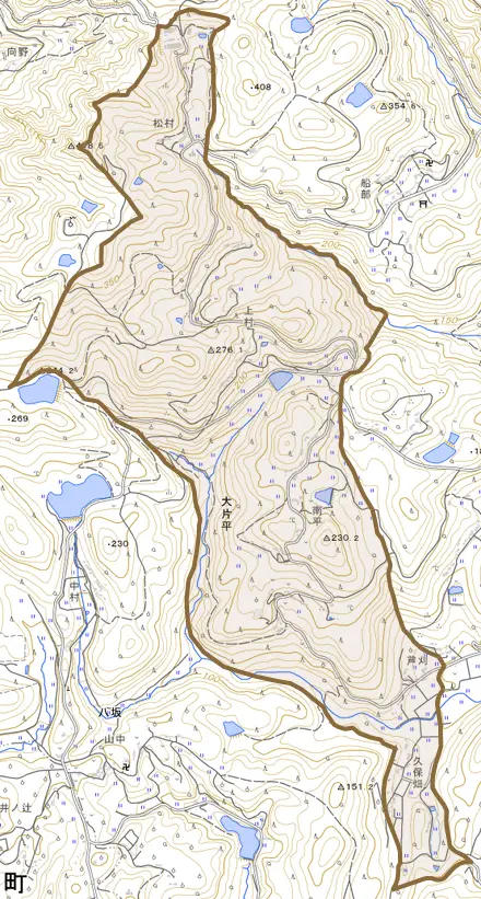 大字大片平とその周辺の地図。町の範囲を重ねている