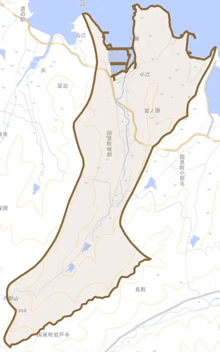 国見町岐部とその周辺の地図。町の範囲を重ねている