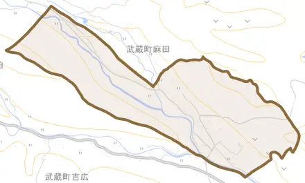 武蔵町麻田とその周辺の地図。町の範囲を重ねている