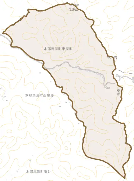 本耶馬渓町東屋形とその周辺の地図。町の範囲を重ねている