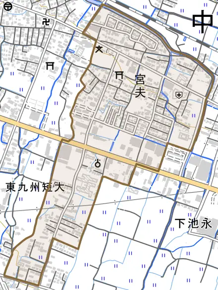 大字宮夫とその周辺の地図。町の範囲を重ねている