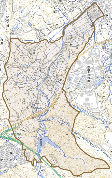 大字丹川とその周辺の地図。町の範囲を重ねている