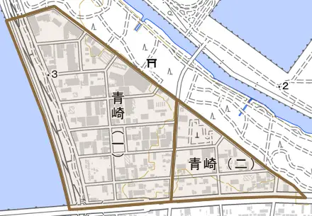 青崎とその周辺の地図。町の範囲を重ねている