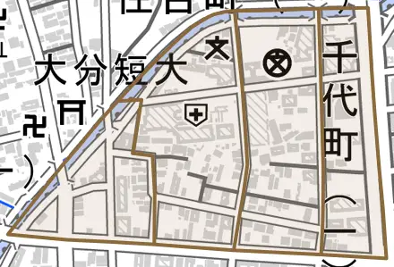 千代町とその周辺の地図。町の範囲を重ねている