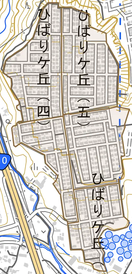 ひばりケ丘とその周辺の地図。町の範囲を重ねている