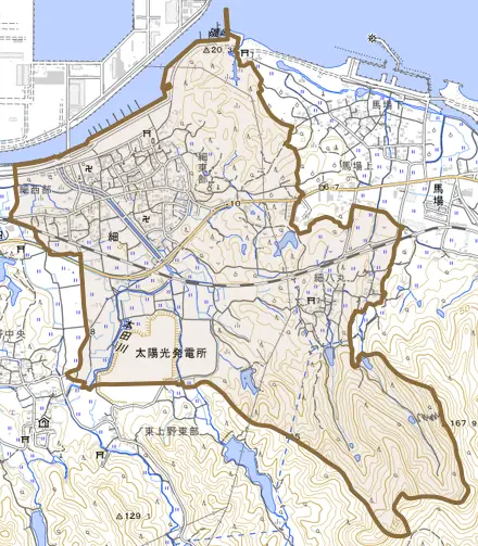 大字細とその周辺の地図。町の範囲を重ねている
