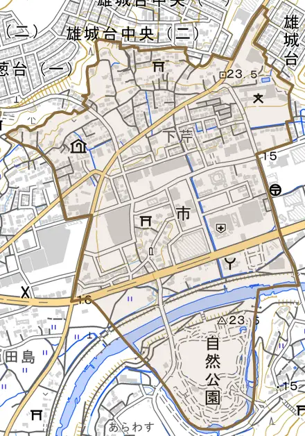 大字市とその周辺の地図。町の範囲を重ねている
