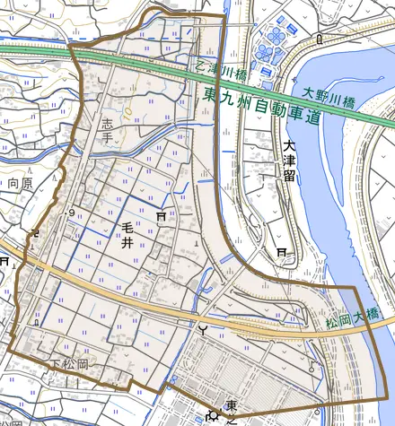 大字毛井とその周辺の地図。町の範囲を重ねている