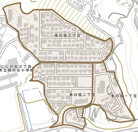 季の坂とその周辺の地図。町の範囲を重ねている