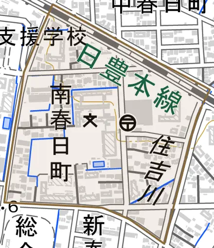南春日町とその周辺の地図。町の範囲を重ねている