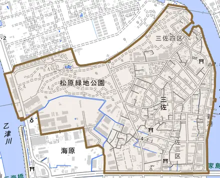 大字三佐とその周辺の地図。町の範囲を重ねている