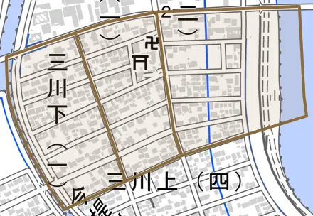三川下とその周辺の地図。町の範囲を重ねている