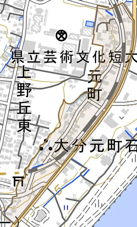 元町とその周辺の地図。町の範囲を重ねている