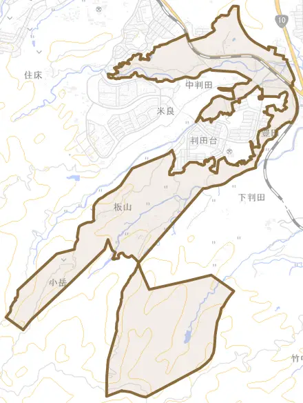大字中判田とその周辺の地図。町の範囲を重ねている