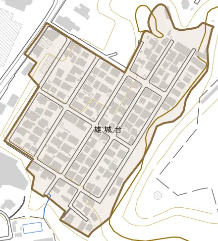 雄城台とその周辺の地図。町の範囲を重ねている