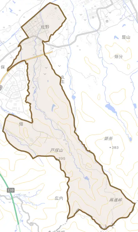 大字佐野とその周辺の地図。町の範囲を重ねている