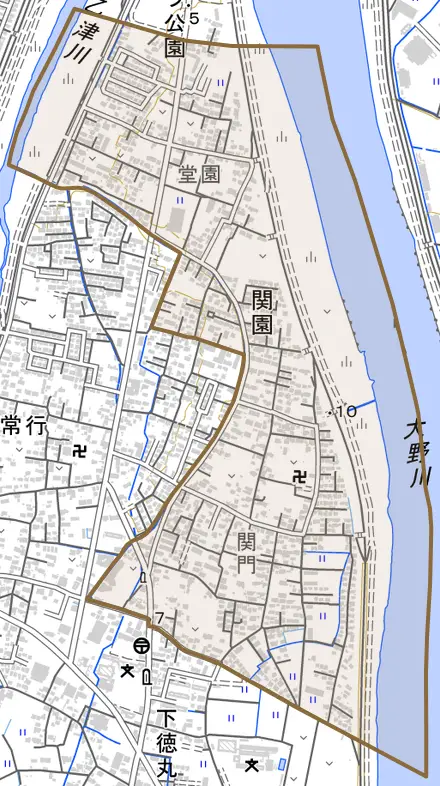 大字関園とその周辺の地図。町の範囲を重ねている