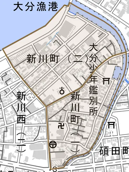 新川町とその周辺の地図。町の範囲を重ねている