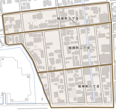城崎町とその周辺の地図。町の範囲を重ねている