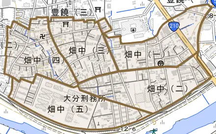 畑中とその周辺の地図。町の範囲を重ねている