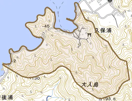 大字久保浦とその周辺の地図。町の範囲を重ねている
