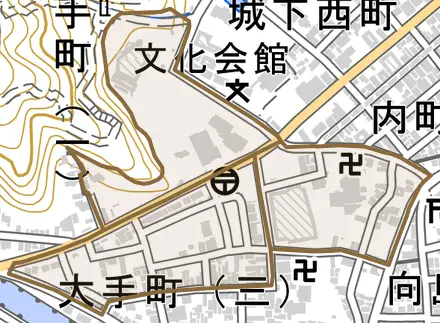 大手町とその周辺の地図。町の範囲を重ねている