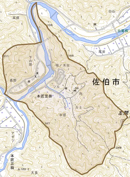 本匠大字笠掛とその周辺の地図。町の範囲を重ねている